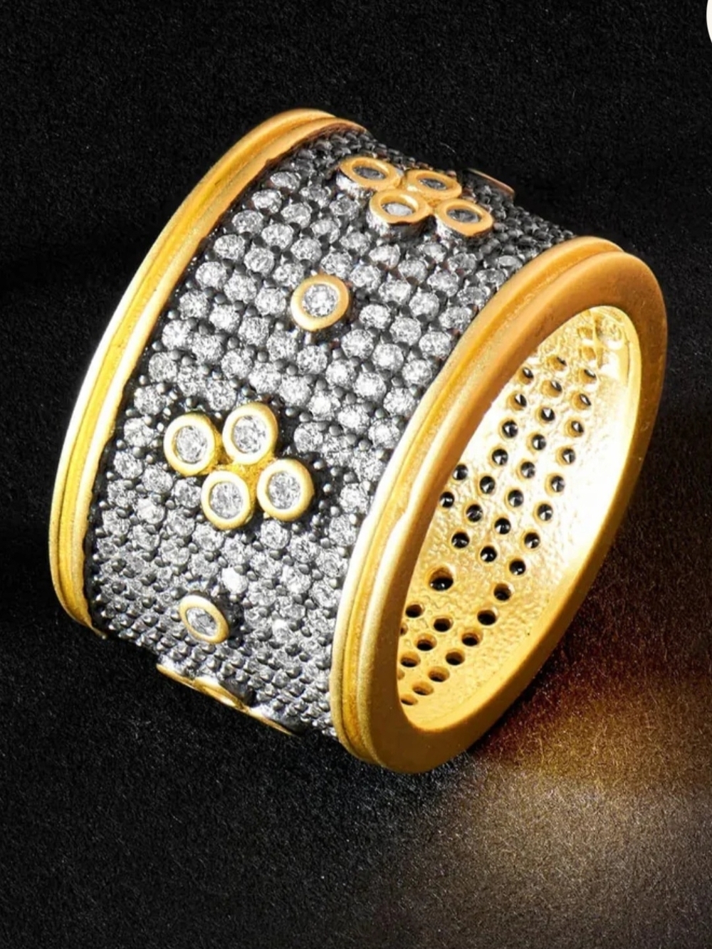 Freida Rothman Gold and Black Clover Pavé Ring